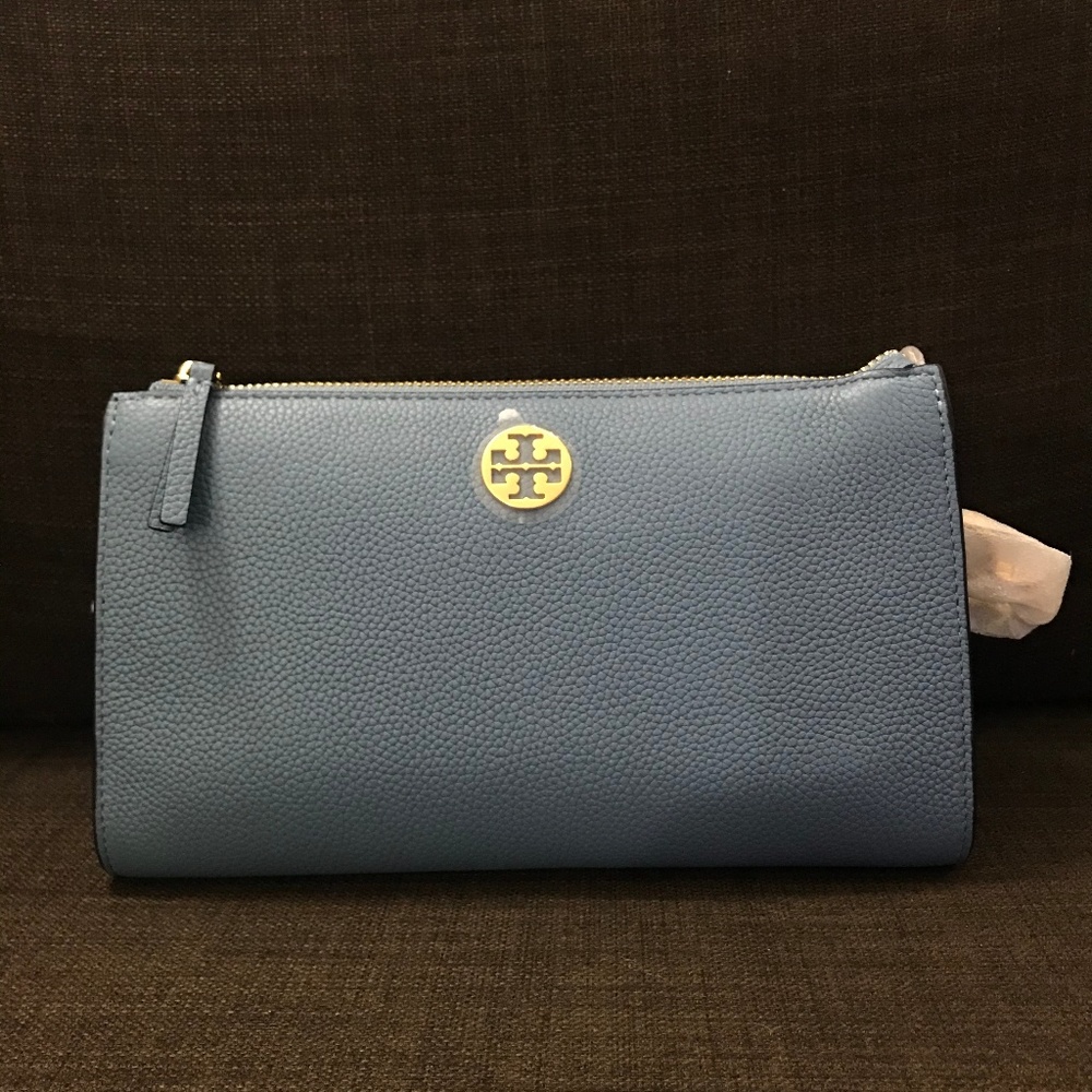 Tory Burch Mini Everly Leather Crossbody Bag-Blue